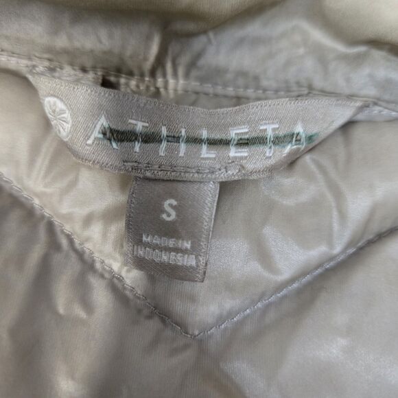Athleta Banner Peak Goose Down Jacket Womens Small Dove Gray Beige Thumbholes - Picture 6 of 12